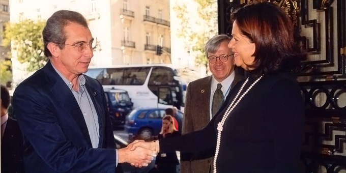 2002: con Ernesto Zedillo